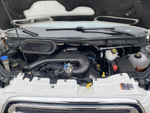 Used 2016 Ford Transit 150 XLT image 11