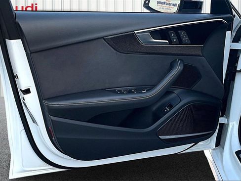 Used 2022 Audi S4 Premium Plus w/ Premium Plus Package image 20