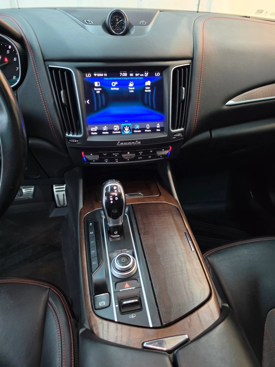 Used 2017 Maserati Levante w/ Luxury Package AWD/4WD image 52
