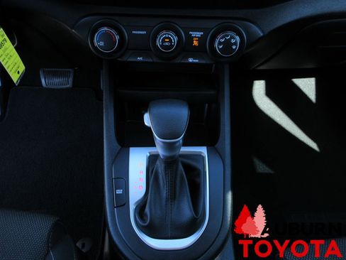 Used 2022 Kia Forte LXS w/ LXS Technology Package image 14