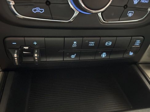 Used 2013 RAM 2500 Big Horn image 21