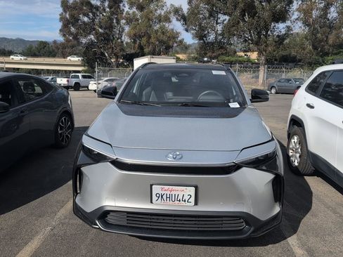 Used 2023 Toyota bZ4X XLE w/ Weather Package image 2