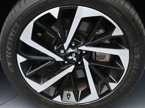 Used 2022 Mitsubishi Outlander SEL AWD/4WD image 45