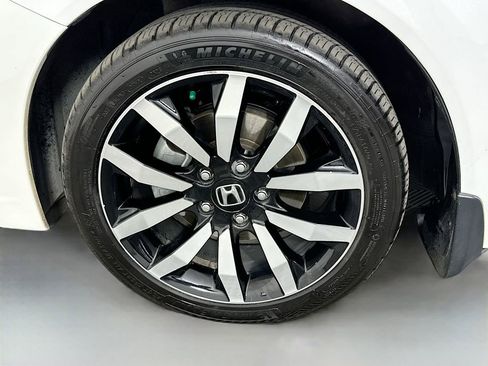 Used 2015 Honda Civic EX-L image 31