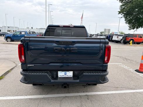 Used 2022 GMC Sierra 1500 Denali w/ Denali Premium Package AWD/4WD image 4