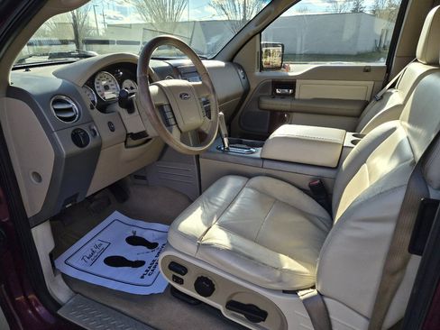 Used 2004 Ford F150 Lariat image 14