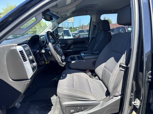 Used 2019 GMC Sierra 2500 SLE w/ SLE Preferred Package AWD/4WD image 13