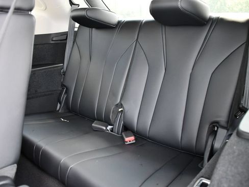 Used 2026 Acura MDX SH-AWD w/ Technology Package image 21