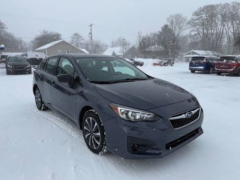 Used 2017 Subaru Impreza 2.0i image 7