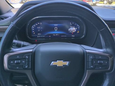 Used 2022 Chevrolet Suburban High Country AWD/4WD image 33