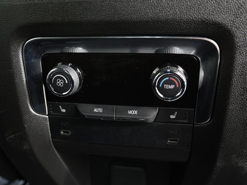 Used 2026 Chevrolet Tahoe RST w/ RST Performance Edition image 12