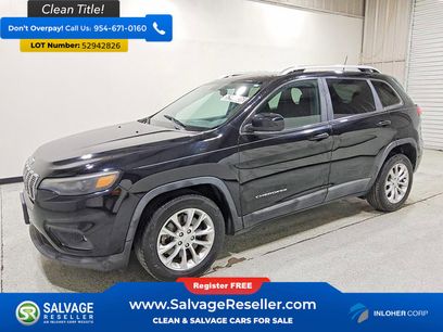 Used 2019 Jeep Cherokee Latitude w/ Popular Appearance Group