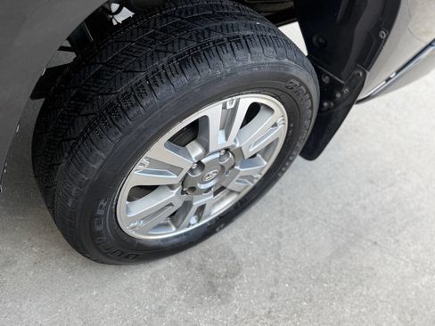 Used 2014 Toyota Tundra Platinum image 12