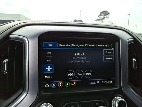 Used 2019 GMC Sierra 1500 SLT w/ SLT Premium Plus Package image 14