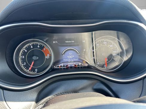 Used 2019 Jeep Cherokee High Altitude image 14