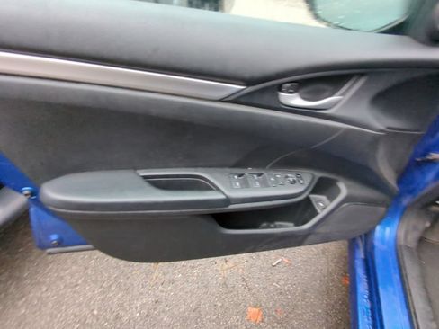 Used 2020 Honda Civic Sport image 8