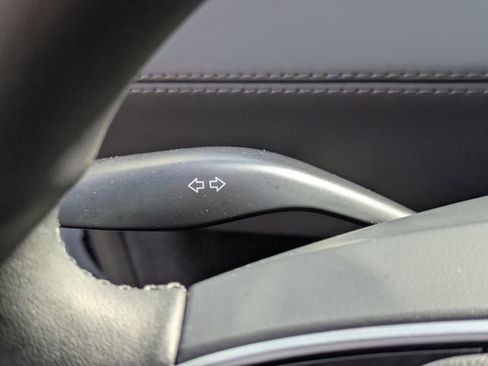 Used 2026 Tesla Model Y 2WD image 19