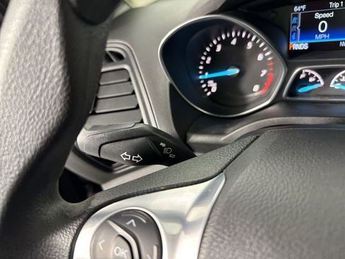 Used 2016 Ford Escape SE w/ Equipment Group 201A AWD/4WD image 15
