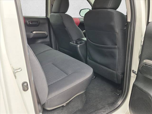 Used 2023 Toyota Tacoma SR5 RWD image 18