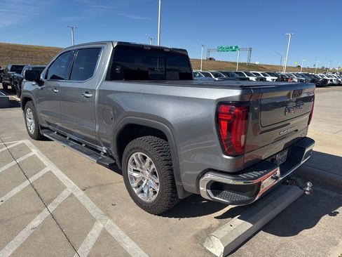 Used 2020 GMC Sierra 1500 SLT image 3