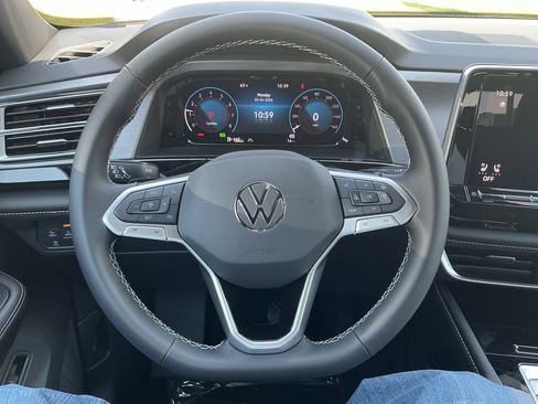 New 2026 Volkswagen Atlas Cross Sport SE AWD/4WD image 14