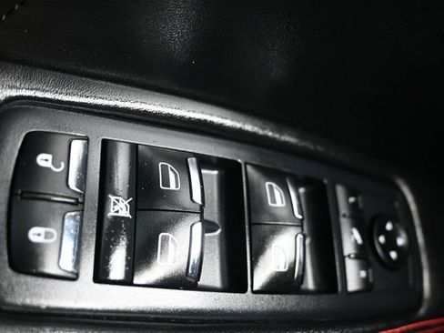 Used 2019 Maserati Ghibli S GranSport RWD image 30