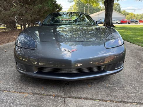 Used 2009 Chevrolet Corvette Coupe RWD image 16