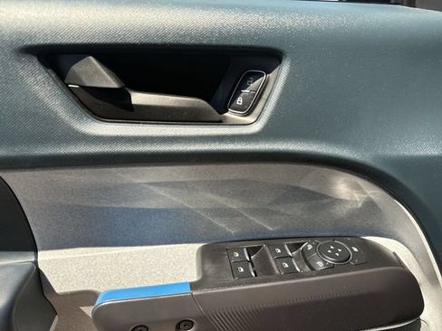 Used 2026 Ford Maverick XLT FWD image 13