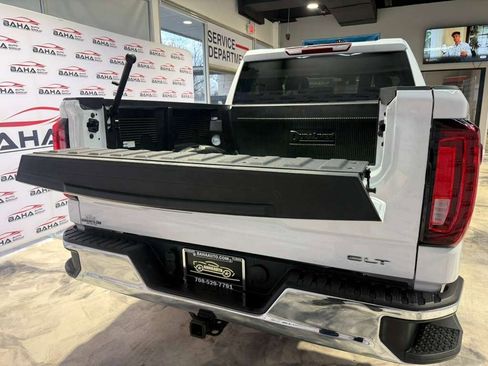 Used 2025 GMC Sierra 1500 SLT image 54