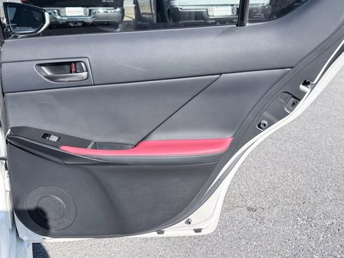 Used 2022 Lexus IS 300 image 27