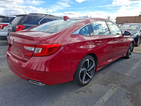 Used 2019 Honda Accord Sport image 10