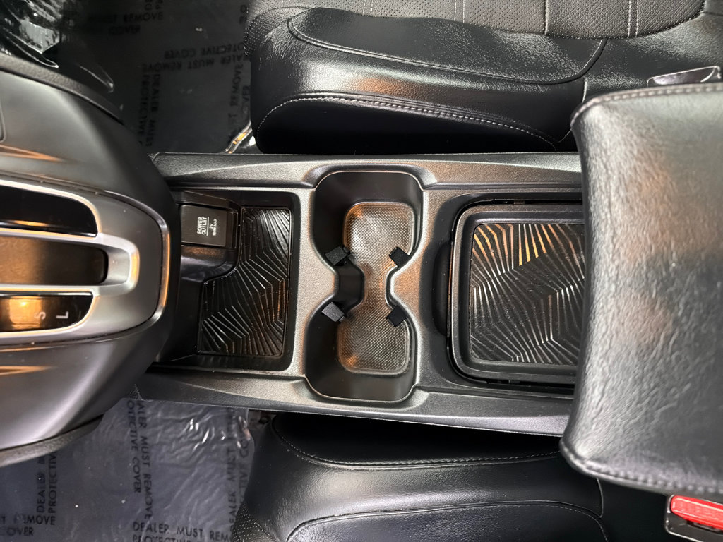 Used 2018 Honda CR-V Touring image 32