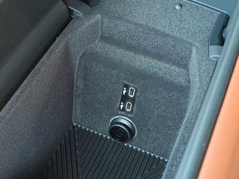 New 2026 BMW i7 xDrive60 image 32