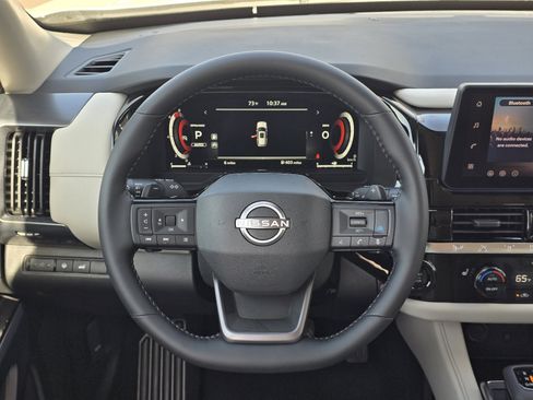 New 2026 Nissan Pathfinder SL AWD/4WD image 15