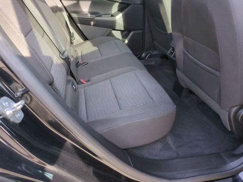 Used 2025 Chevrolet Equinox LT image 26