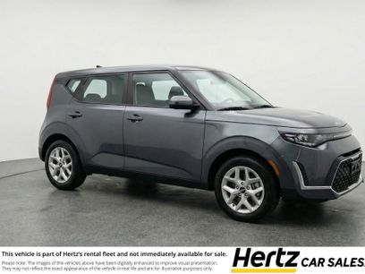 Used 2025 Kia Soul LX w/ LX Technology Package