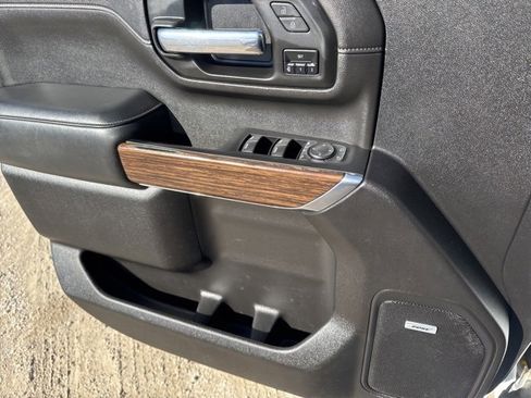 Used 2023 Chevrolet Silverado 2500 High Country image 24