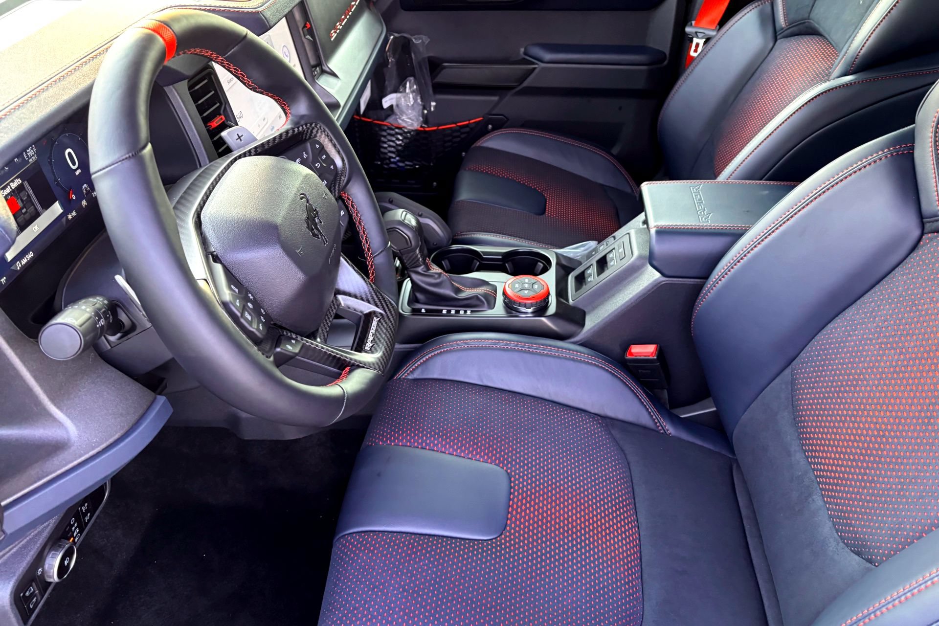 New 2025 Ford Bronco Raptor w/ Interior Carbon Fiber Pack AWD/4WD image 6