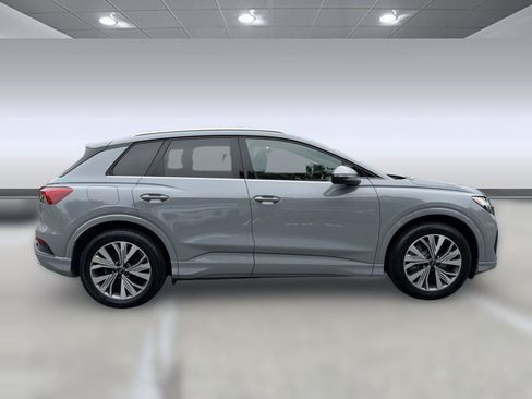 Used 2024 Audi Q4 e-tron Premium Plus w/ Premium Plus RWD image 8