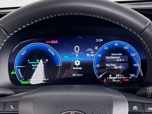 Used 2026 Toyota Crown AWD/4WD image 19