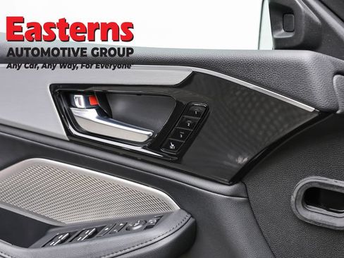 Used 2023 Acura MDX SH-AWD image 20