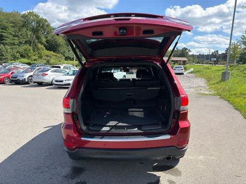 Used 2015 Jeep Grand Cherokee Limited w/ Luxury Group II AWD/4WD image 11