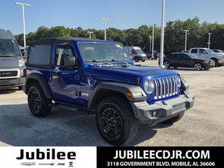 Used 2019 Jeep Wrangler Sport AWD/4WD video 1