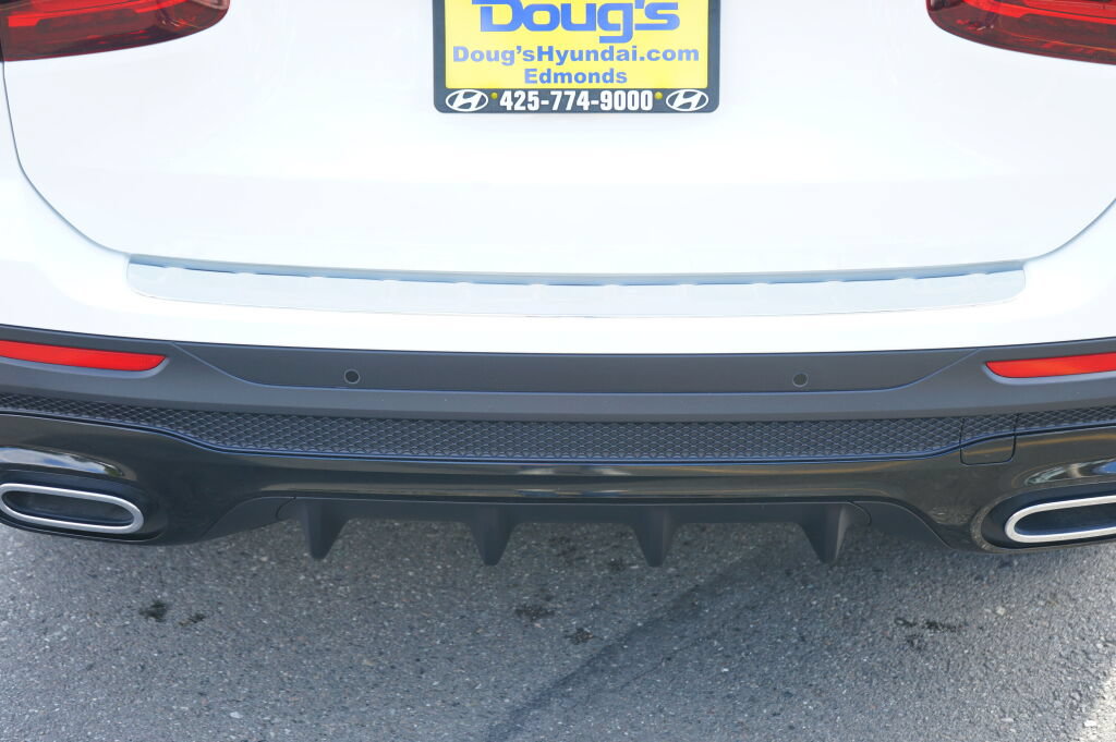 Used 2023 Mercedes-Benz GLB 250 4MATIC image 10