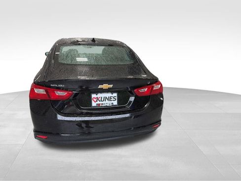 Used 2023 Chevrolet Malibu LT w/ Driver Confidence Package FWD image 9