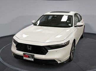Used 2023 Honda Accord EX-L video 1