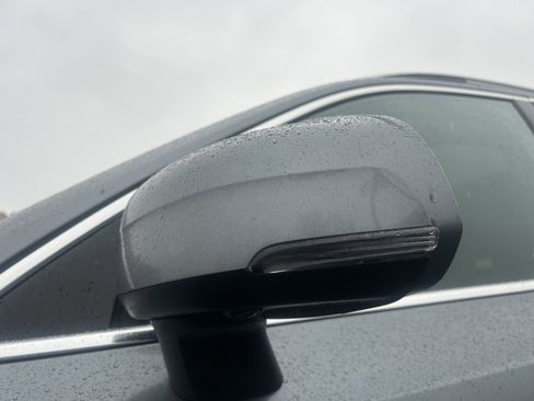 Used 2016 Volvo XC90 T6 Momentum w/ Momentum Plus Package image 10