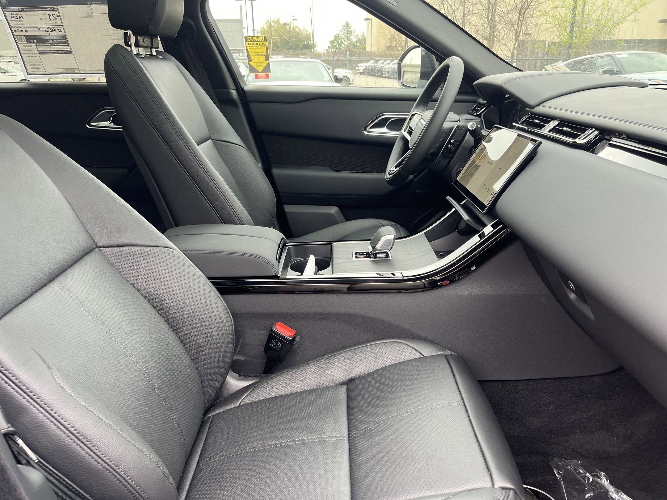 Used 2026 Land Rover Range Rover Velar Dynamic SE AWD/4WD image 20