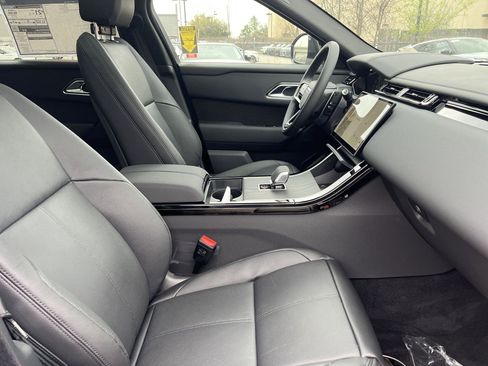 Used 2026 Land Rover Range Rover Velar Dynamic SE AWD/4WD image 20