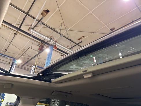 Used 2019 GMC Acadia Denali w/ Technology Package image 40